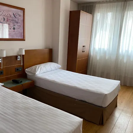 Duerming Longoria Plaza 3* Oviedo