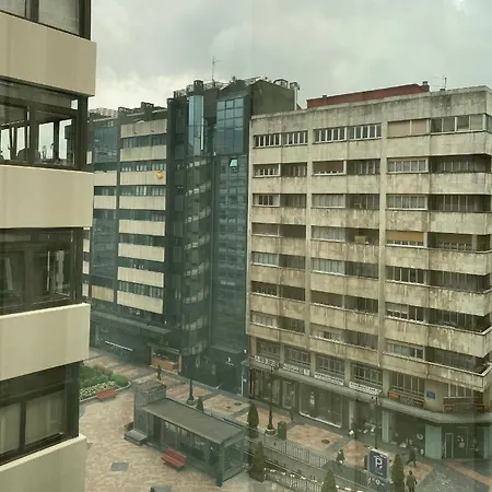 Duerming Longoria Plaza Hotel