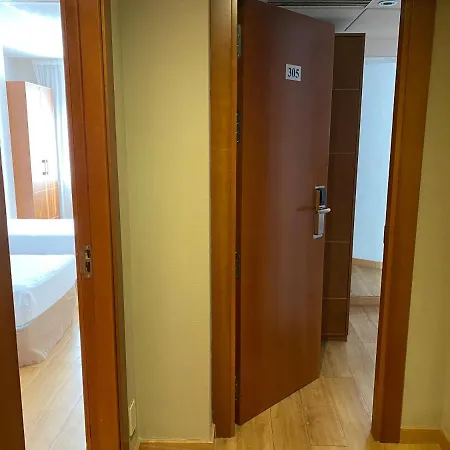 Duerming Longoria Plaza 3* Oviedo