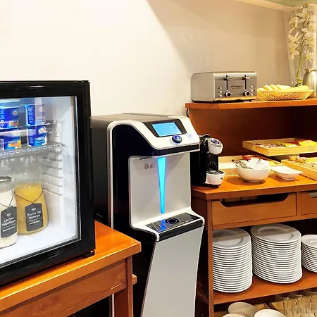 Hotel Longoria Plaza By Pandora