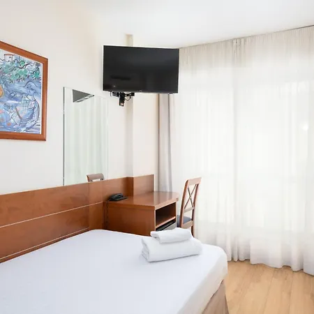 Hotel Longoria Plaza By Pandora 3*