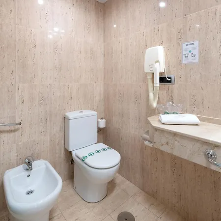 Hotel Longoria Plaza By Pandora Oviedo