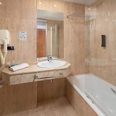 Hotel Longoria Plaza By Pandora 3*