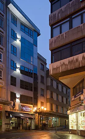 Duerming Longoria Plaza 3*
