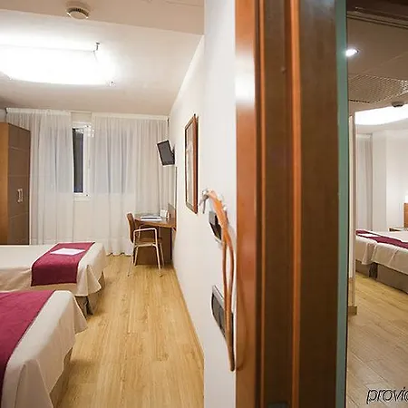 Duerming Longoria Plaza 3*