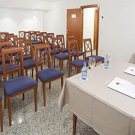 Duerming Longoria Plaza 3* Oviedo