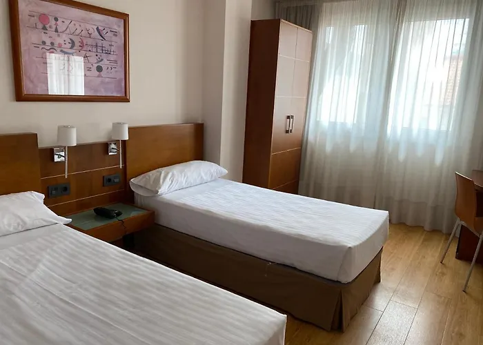 Longoria Plaza By Pandora 3* Oviédo