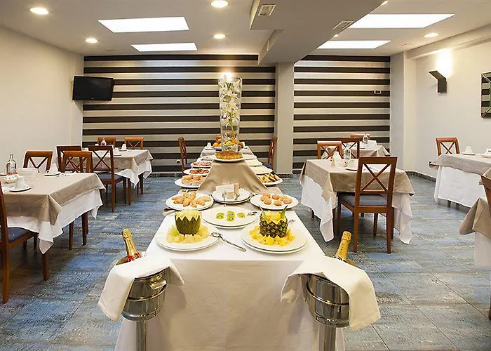 Longoria Plaza By Pandora Hotel Oviédo